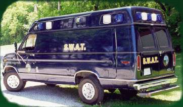 LAPD SWAT Bus TR 99, Bild 3
